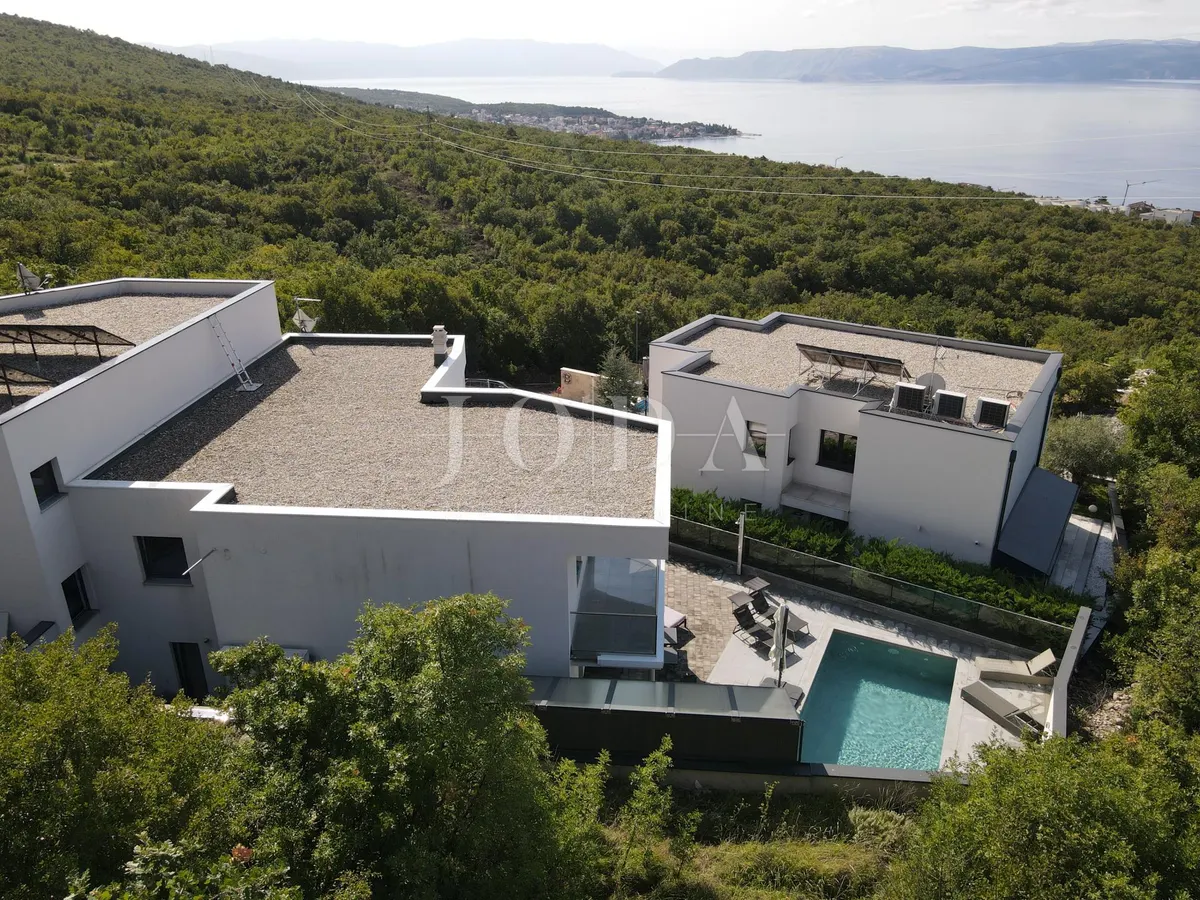 Kuća - Crikvenica, 300m2