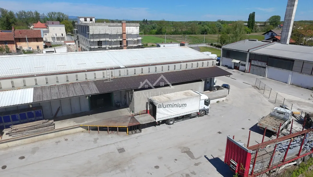 Commercial Space - Karlovac, 6602m2
