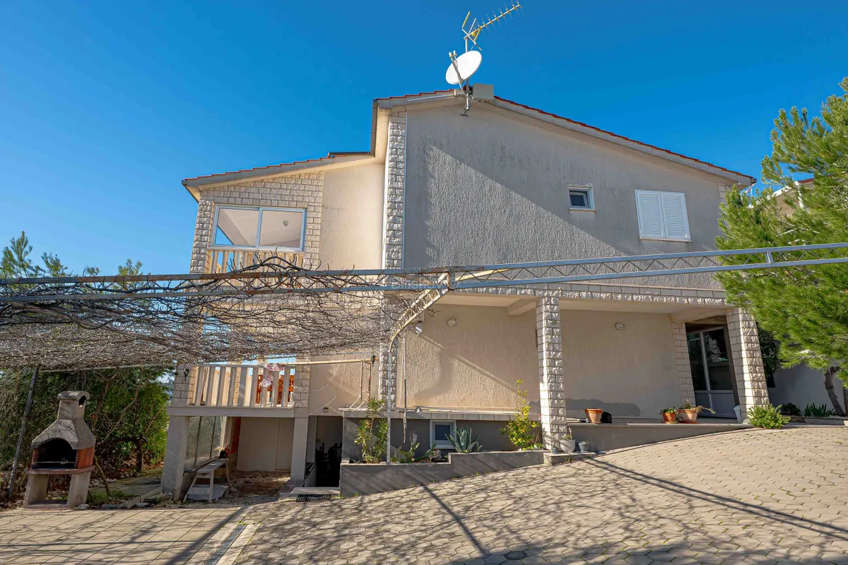 Kuća - Rogoznica, 202m2