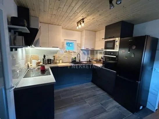 Kuća - Vinodolska Općina, 136m2