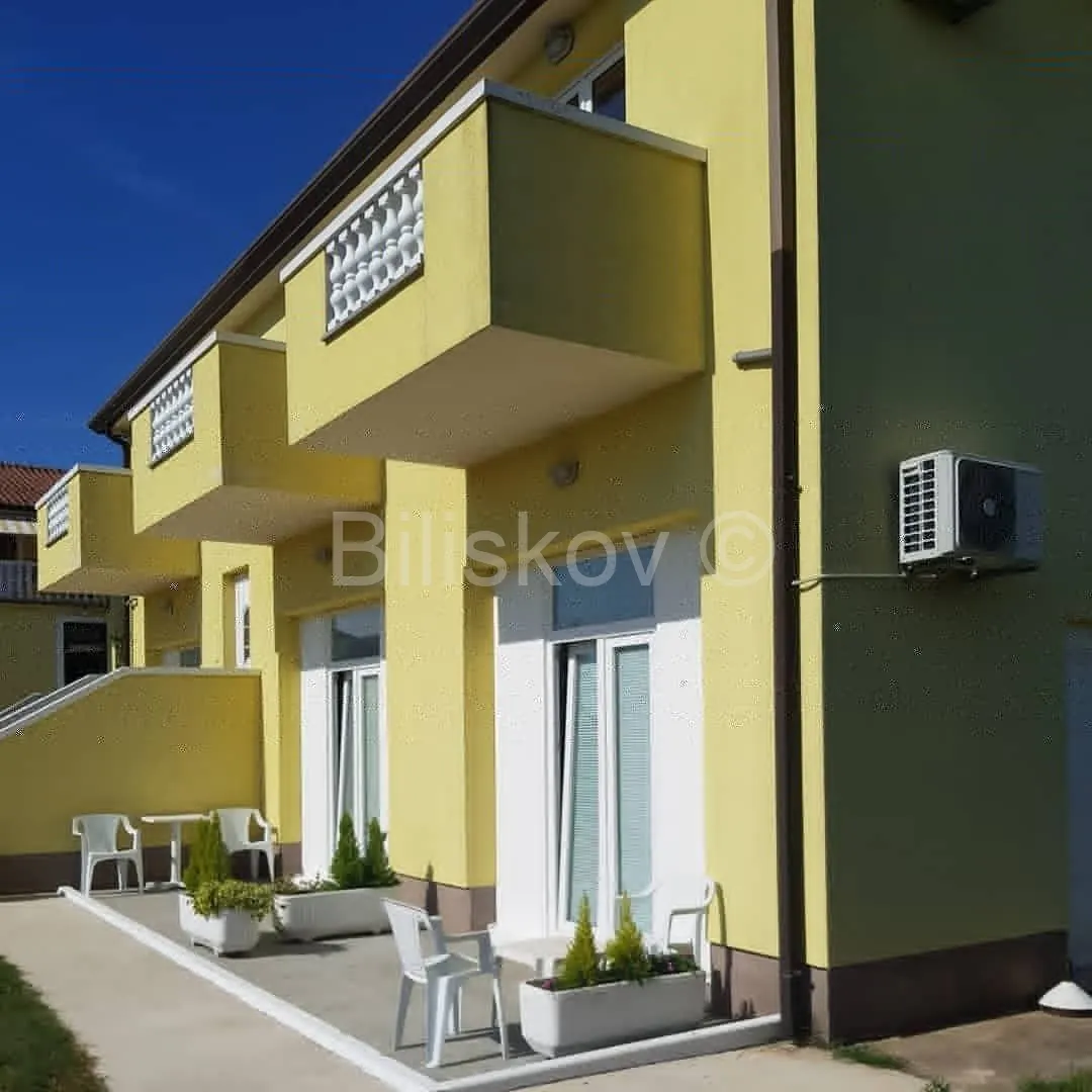Kuća - Umag, 820m2