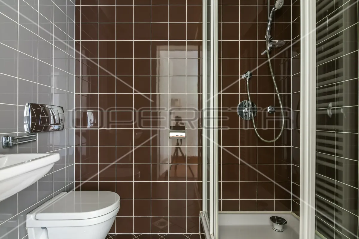 Ured - Bužanova, Kvatrić, Zagreb, 125m2