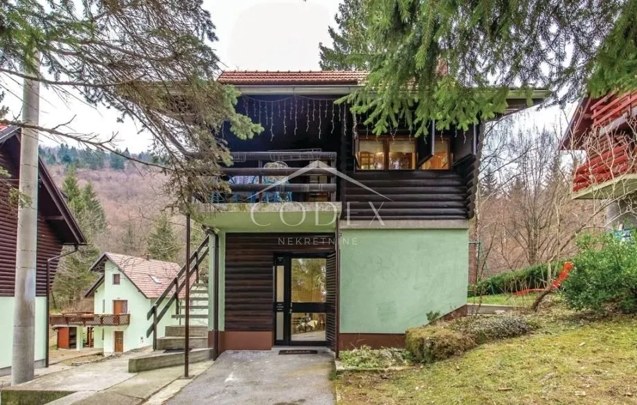 Kuća - Vrbovsko, 75m2