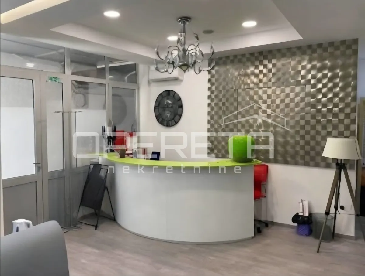 Poslovni Prostor - Poljička cesta, Split, Split, 300m2