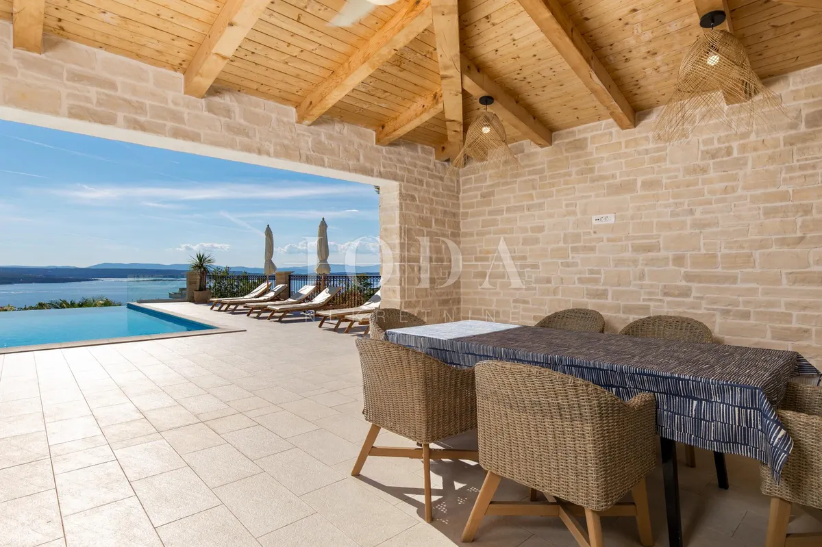 Kuća - Crikvenica, 538m2