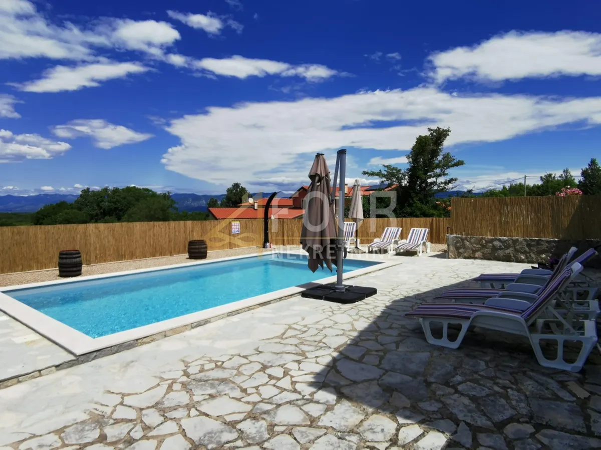 Kuća - Dobrinj, 104m2