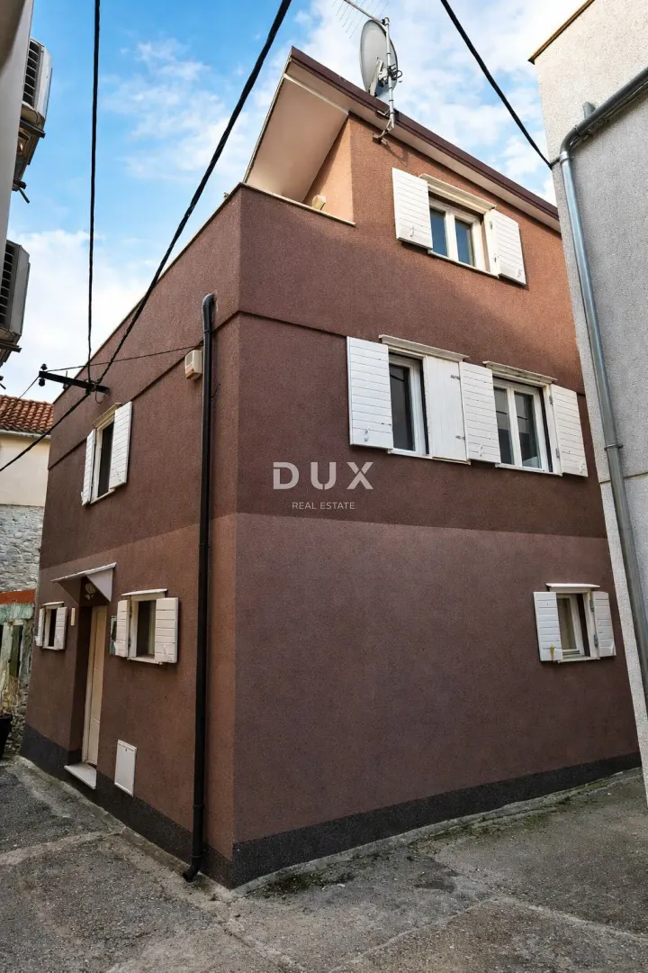 Kuća - Vodice, 90m2