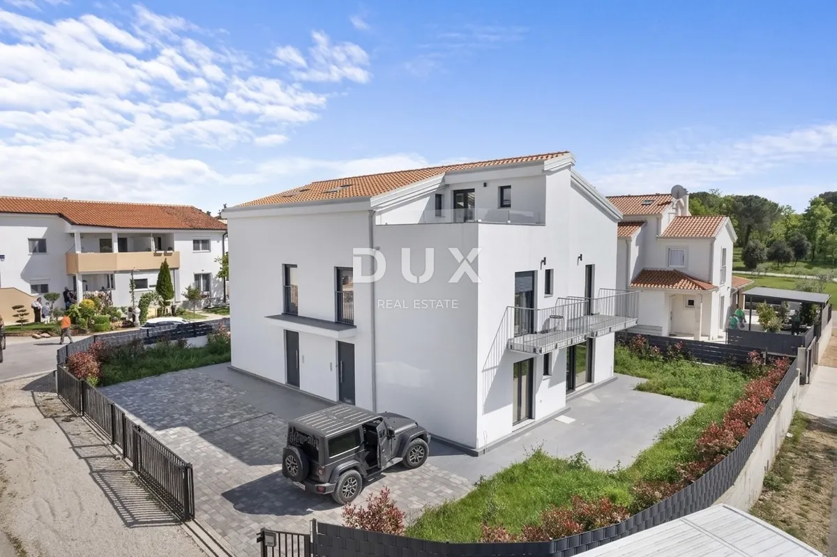 Kuća - Poreč, 365m2