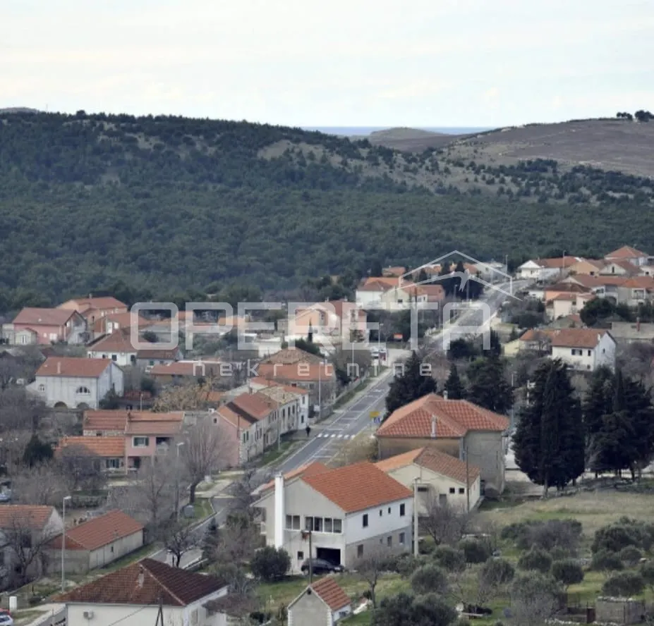 Zemljište - Vrpolje, Šibenik okolica, Šibenik, 450m2