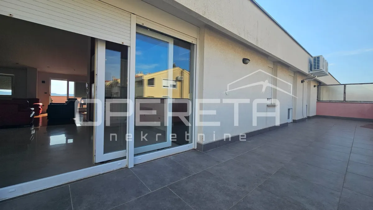 Apartment - Ulica Grge Novaka, Zadar, Zadar, 170m2