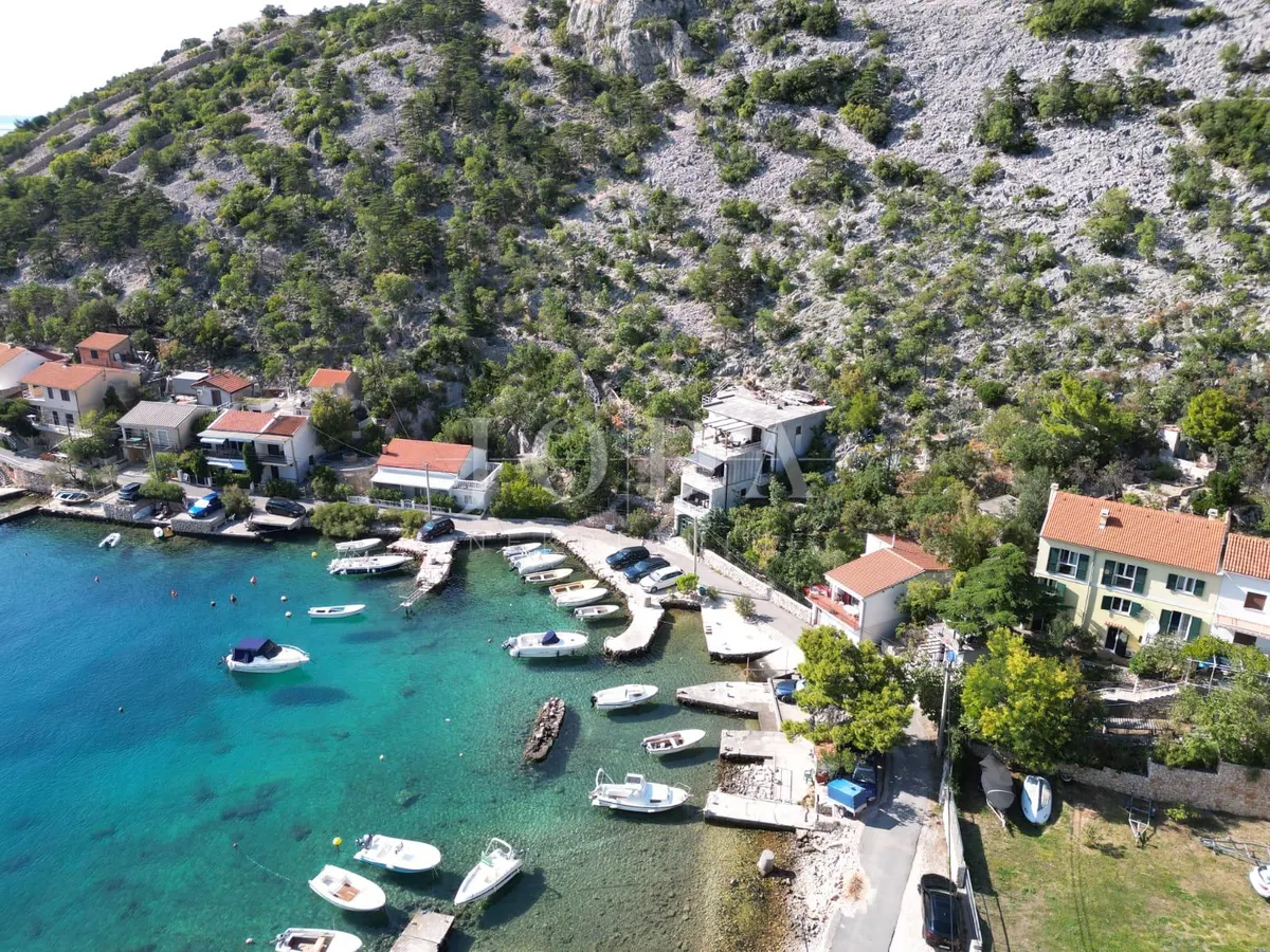 Kuća - Senj, 200m2