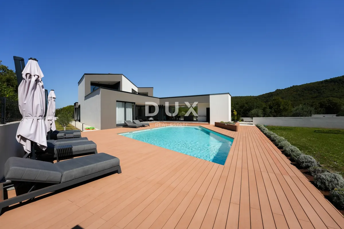 House - Labin, 500m2