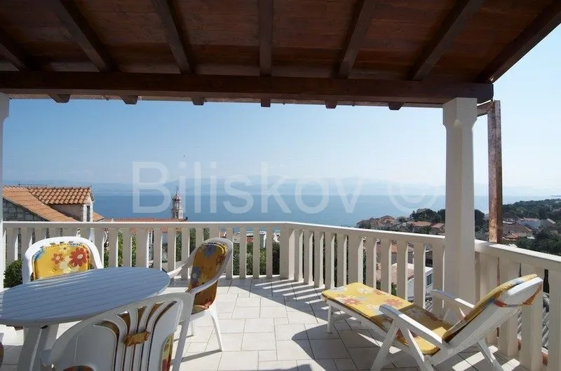Kuća - Sutivan, 260m2