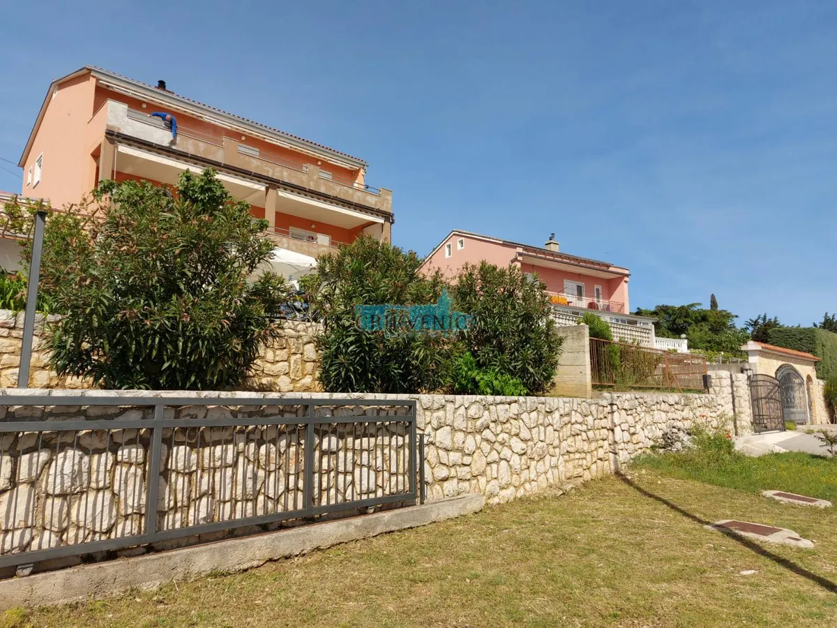 Kuća - Novi Vinodolski, 470m2
