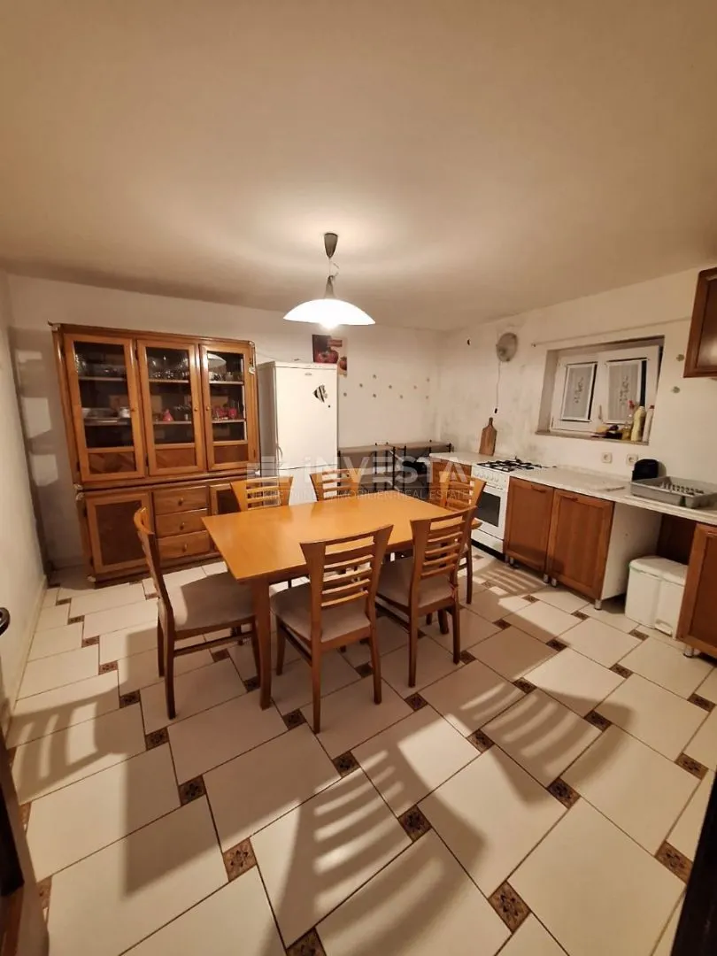 Kuća - Ližnjan, 110m2