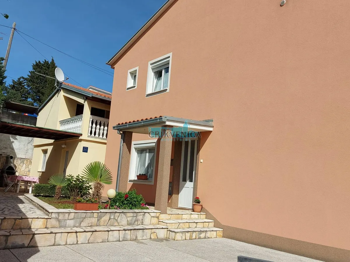 Kuća - Novi Vinodolski, 470m2