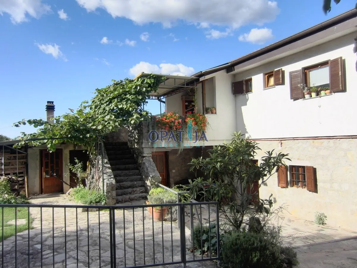 Poslovni Prostor - Buzet, 350m2