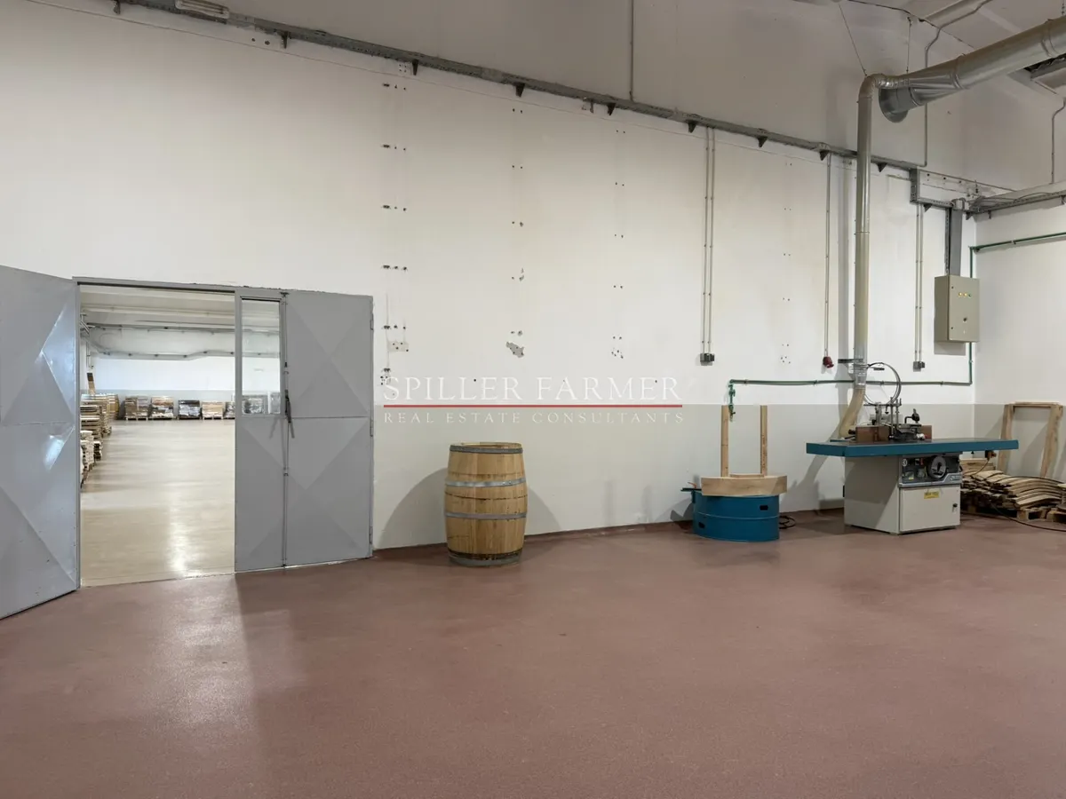Poslovni Prostor - Sveti Ivan Žabno, 1300m2