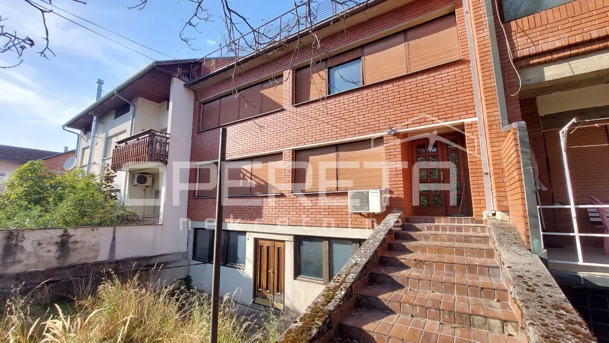 Kuća - Zagrebačka, Velika Gorica-Centar, Velika Gorica, 336m2