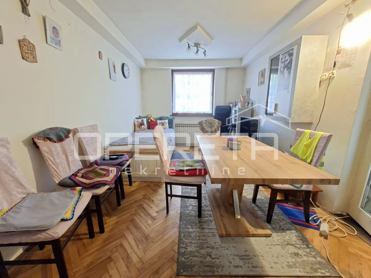 Kuća - II Kanalski put I odvjak, Pešćenica, Zagreb, 238m2