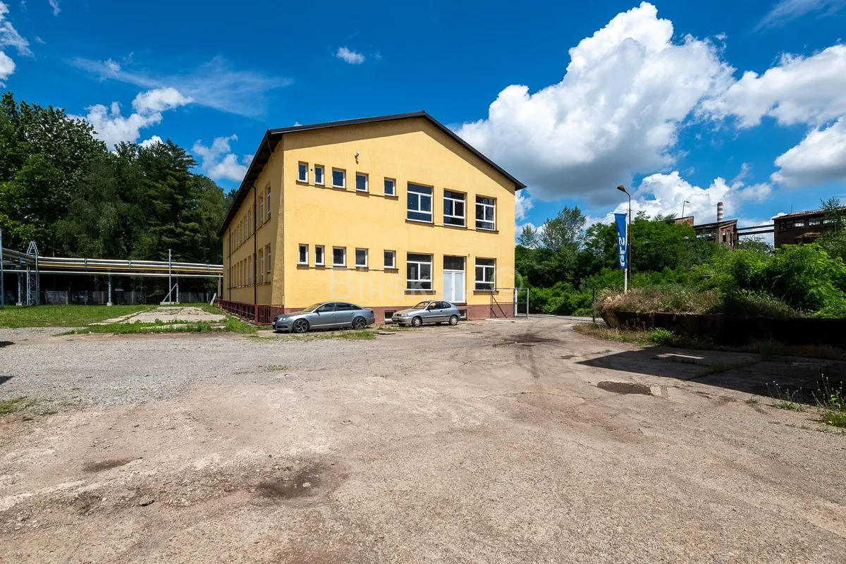 Poslovni Prostor - Sisak, 1940m2