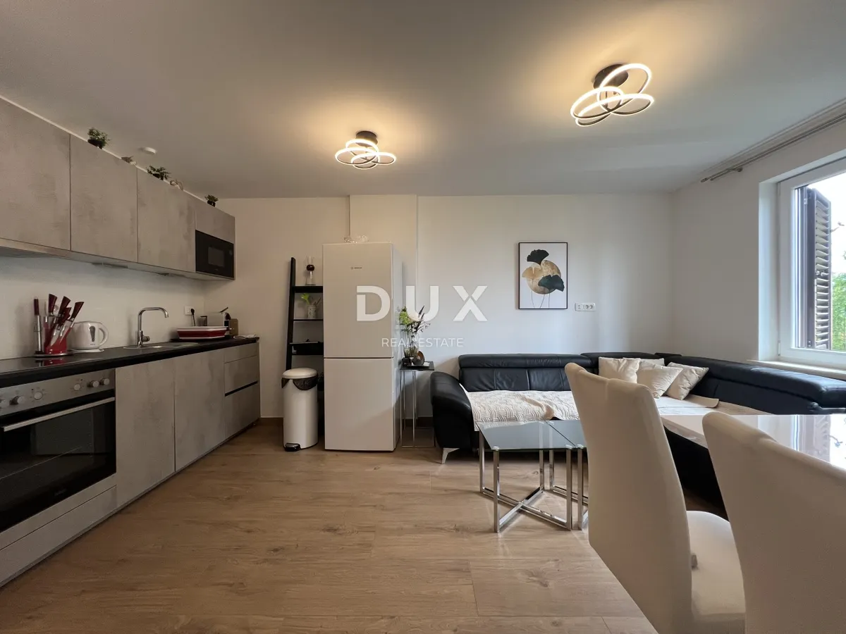 Stan - Opatija, 53m2