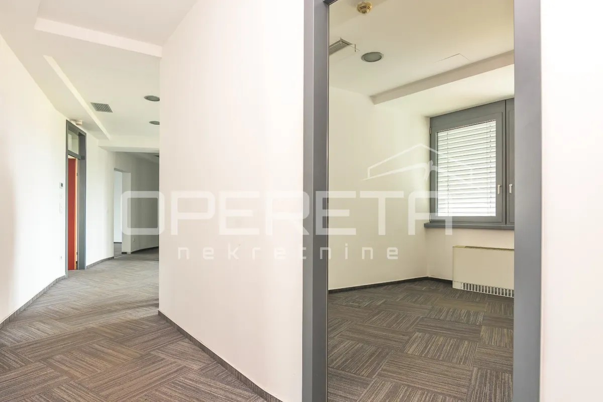Ured - Ulica Vjekoslava Heinzela, Pešćenica, Zagreb, 300m2