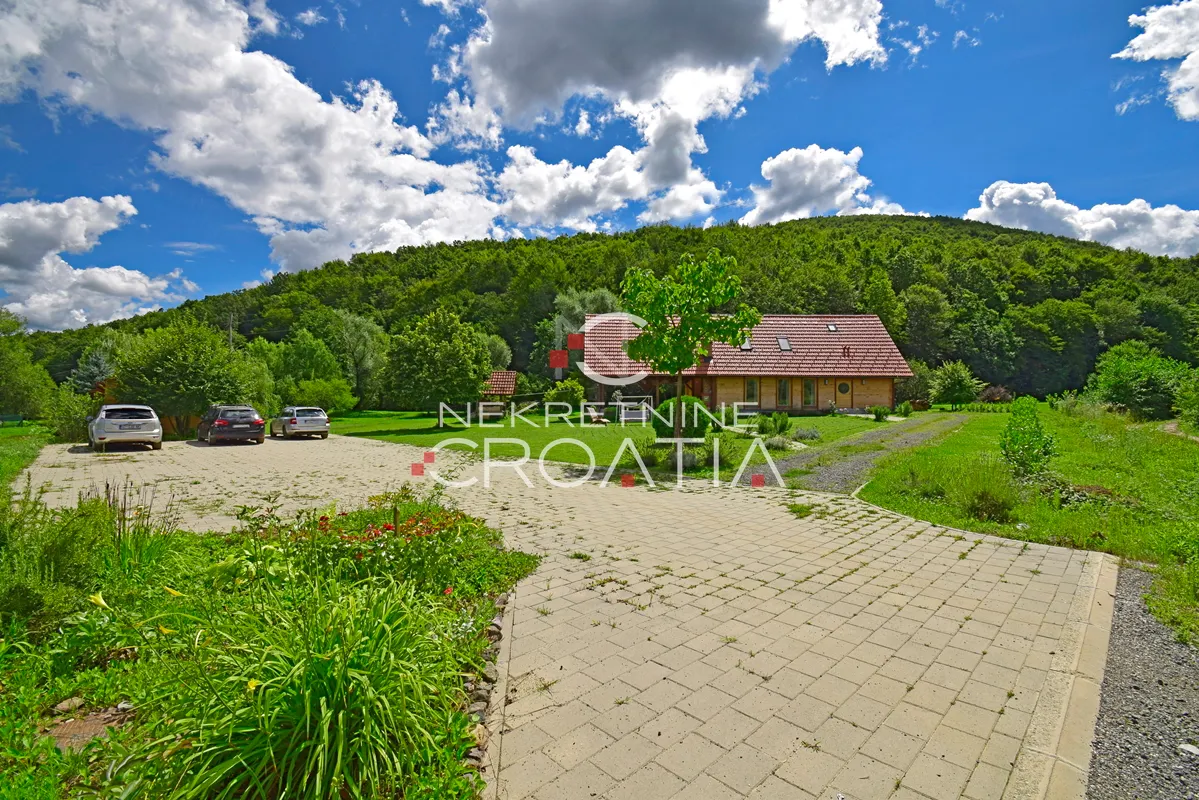 House - Ivanec, 342m2