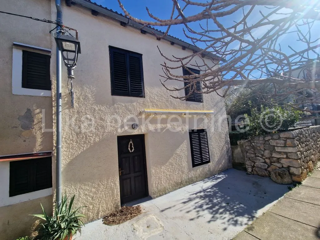 House - Karlobag, 150m2