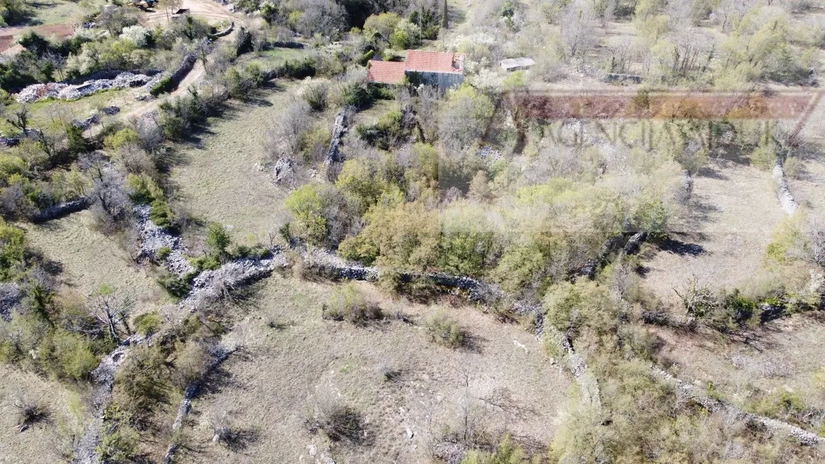 House - Lovreć, 220m2