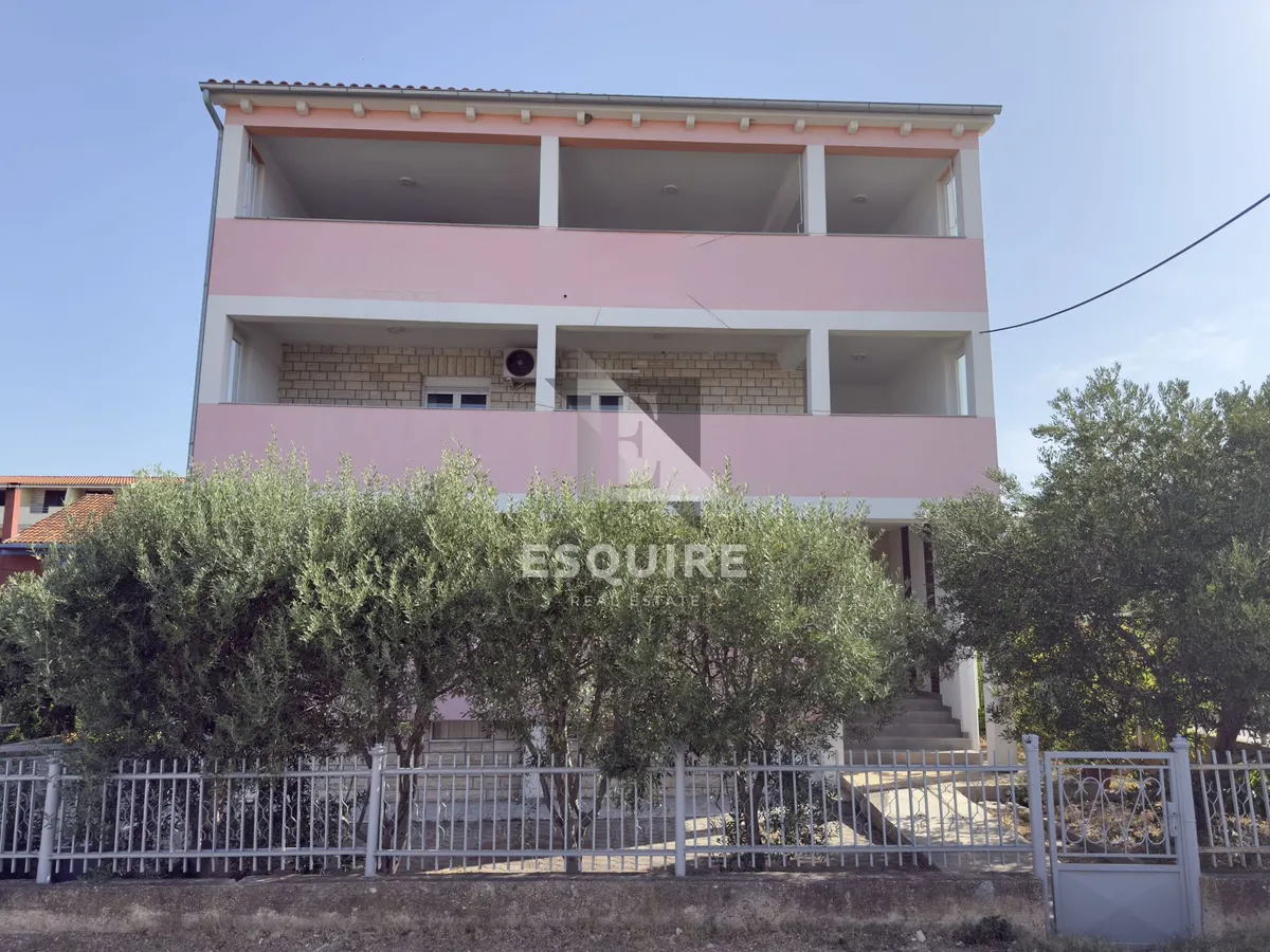 Kuća - Bibinje, 381m2