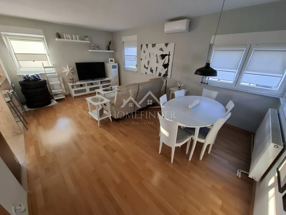 House - Velika Gorica - Okolica, 190m2