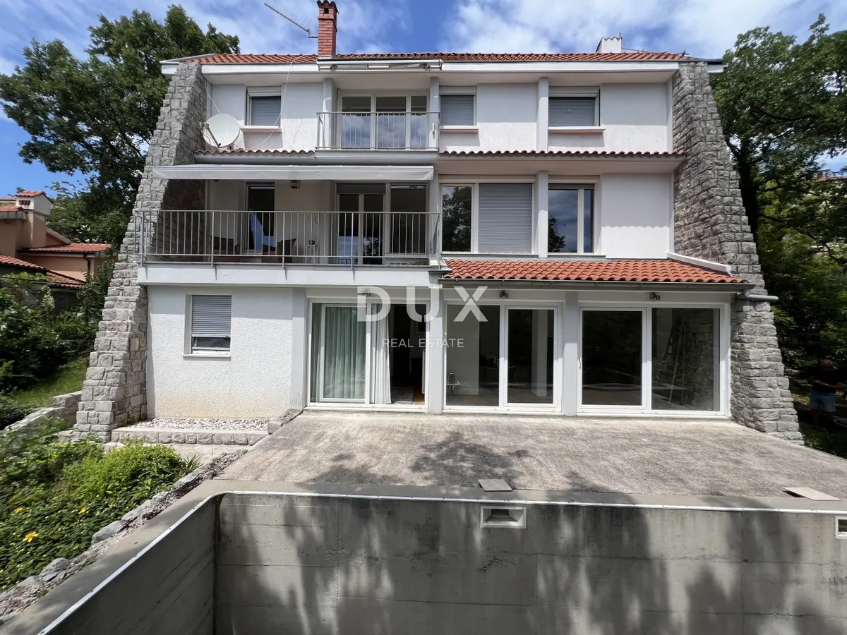 Kuća - Matulji, 250m2