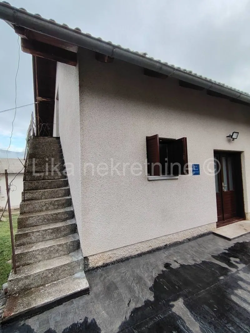 Kuća - Plitvička jezera, 220m2