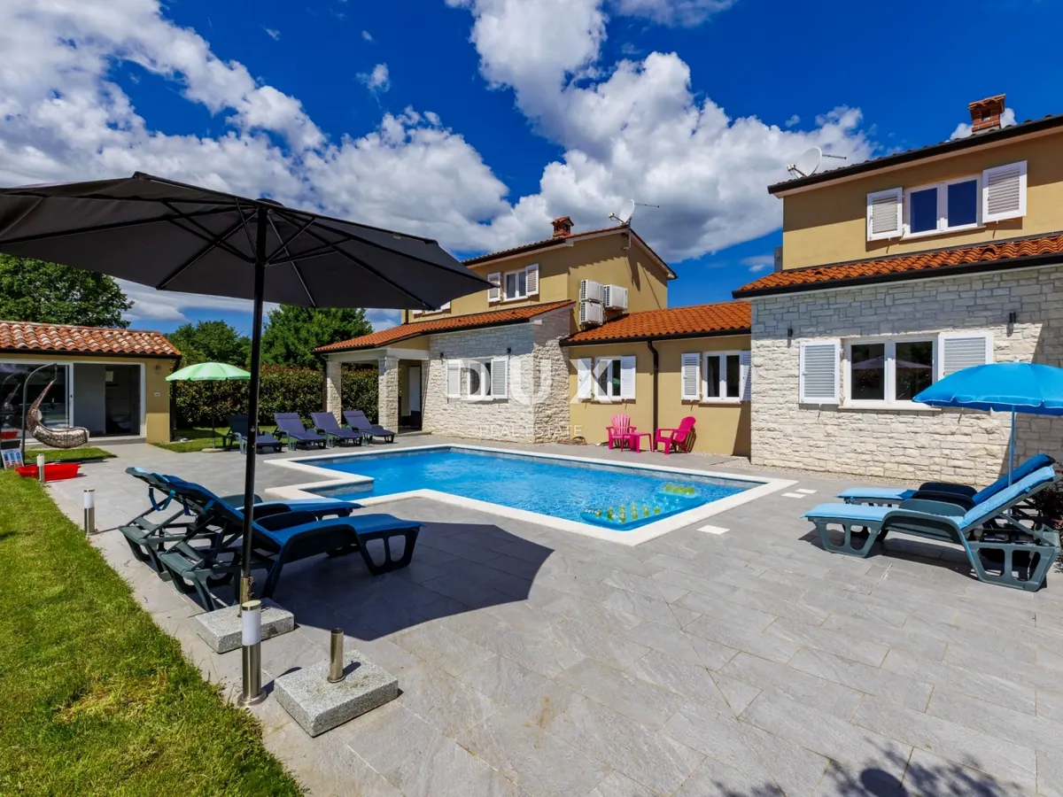 Kuća - Labin, 240m2