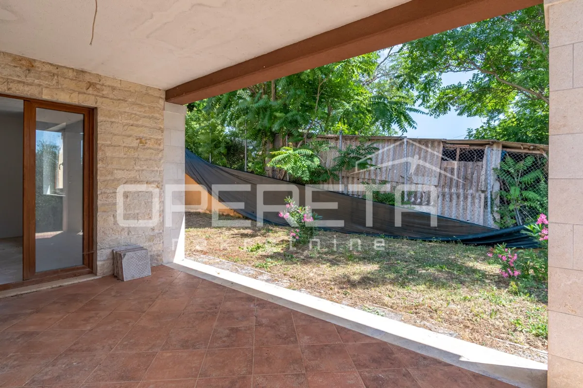 Kuća - Kaštelir, Poreč, Poreč, 121m2