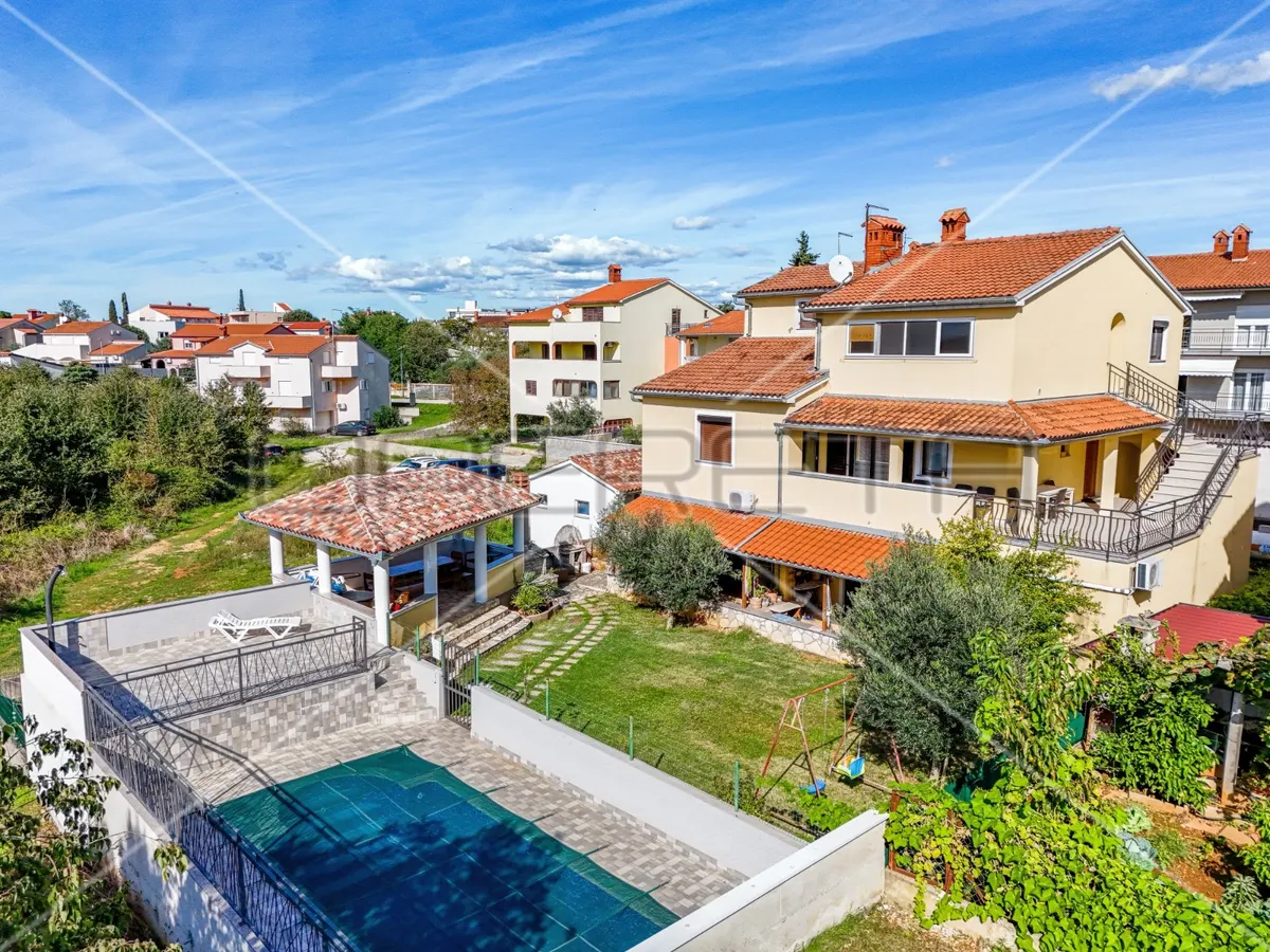 House - Veli Vrh, Pula, Pula, 390m2