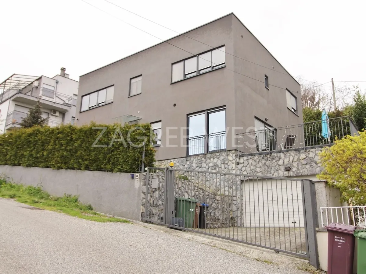 House - Ulica Ive Serdara, Šestine, Zagreb, 250m2