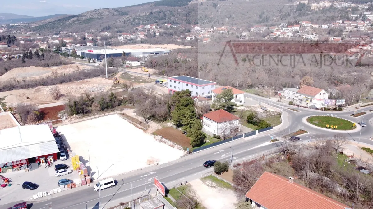 Land - Imotski, 2149m2