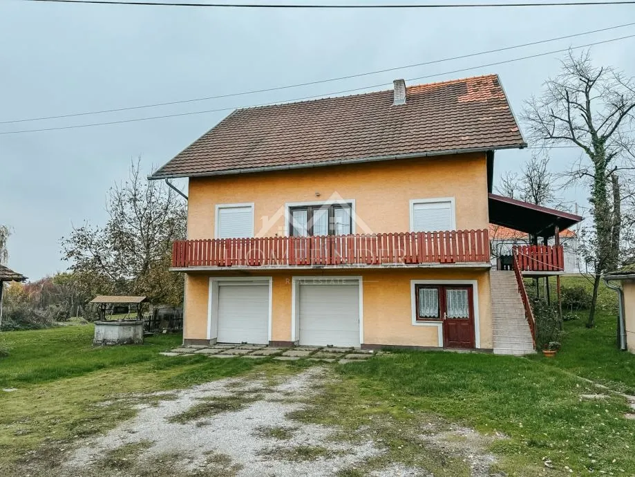 Kuća - Kloštar Ivanić, 1482m2