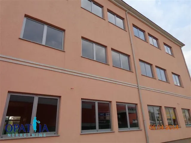 Poslovni Prostor - Rovinj, 1260m2