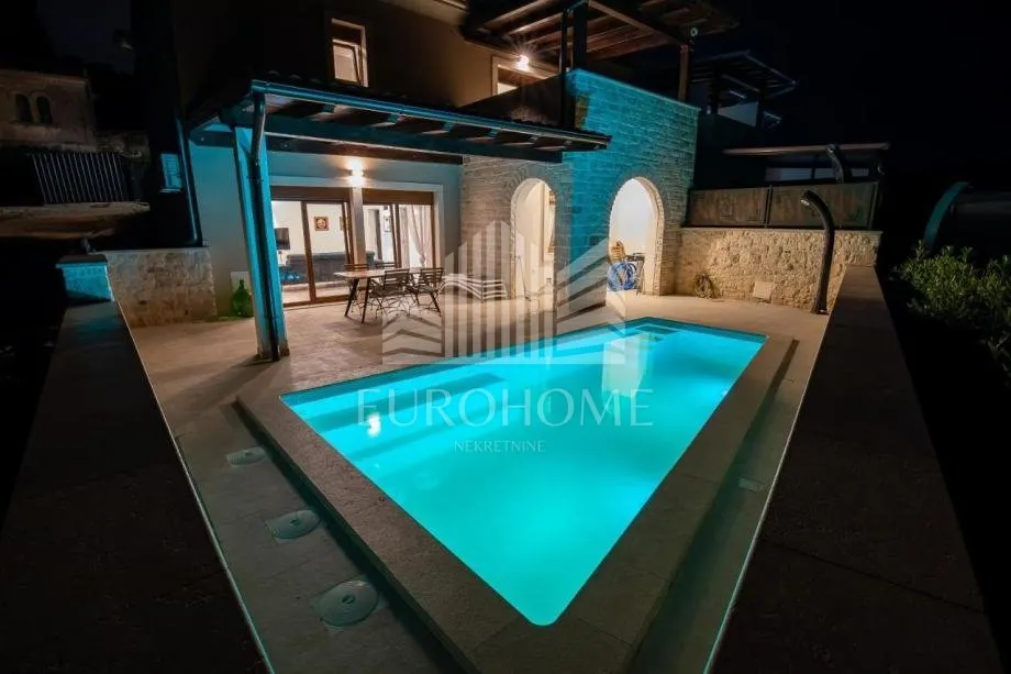 Kuća - Grožnjan, 150m2