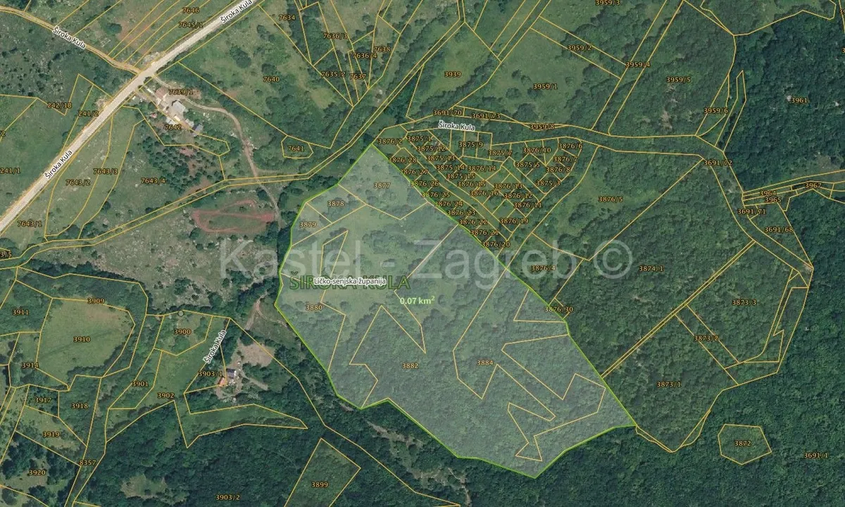 Zemljište - Gospić - Okolica, 65000m2