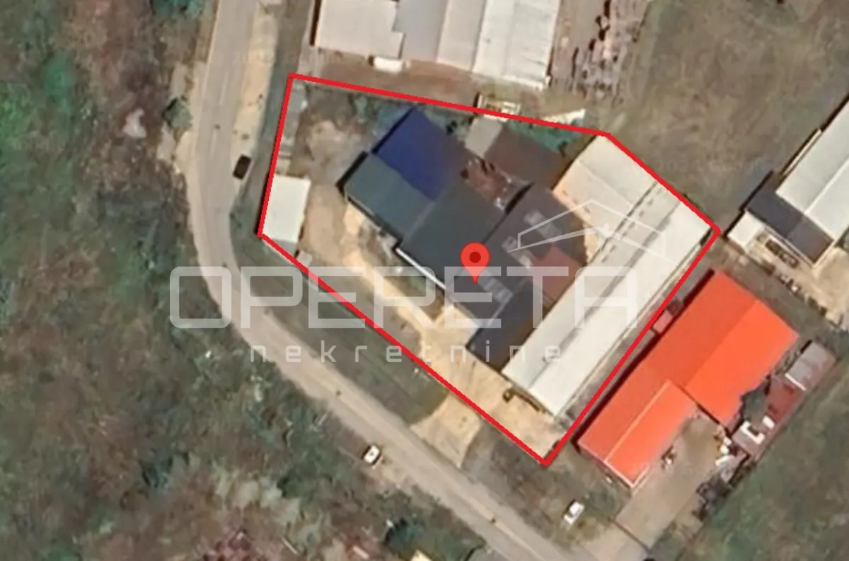 Poslovni Prostor - Gospodarska zona, Belišće, Belišće, 747m2