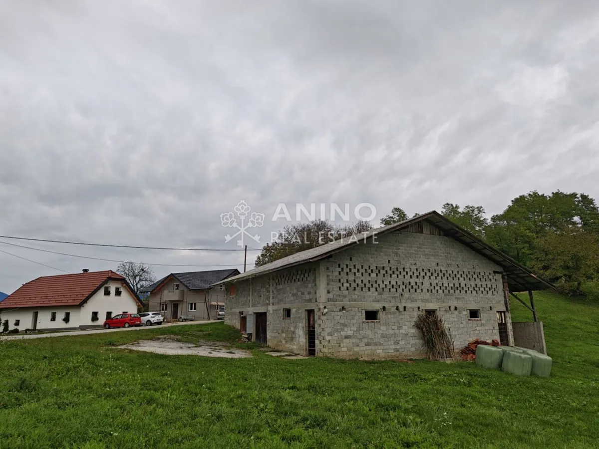 Poslovni Prostor - Hum Na Sutli, 530m2