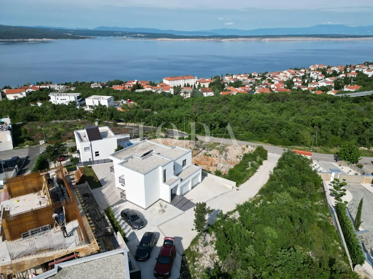 Kuća - Crikvenica, 210m2