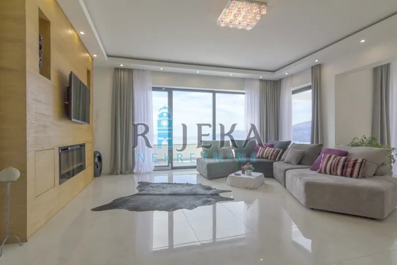 Kuća - Kastav, 400m2