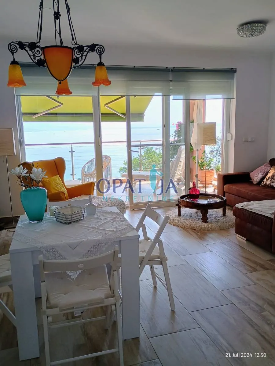 Stan - Opatija, 82m2