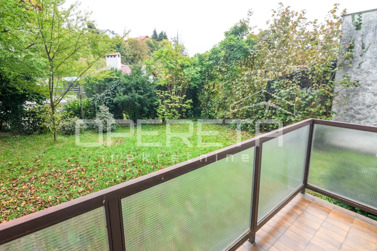 Stan - Kameniti stol, Maksimir, Zagreb, 120m2
