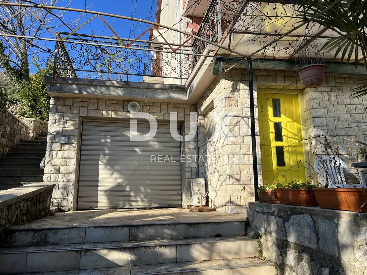 House - Opatija, 500m2